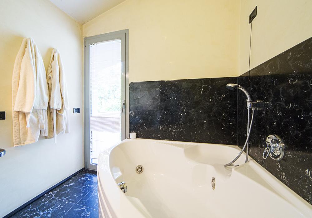 B&B Villa Adriano Десенцано дел Гарда Екстериор снимка